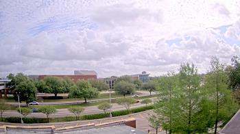 Weather camera view of Chalmette HS.