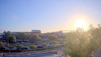 Weather camera view of Chalmette HS.