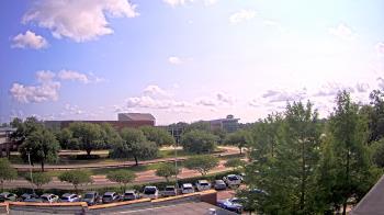 Weather camera view of Chalmette HS.