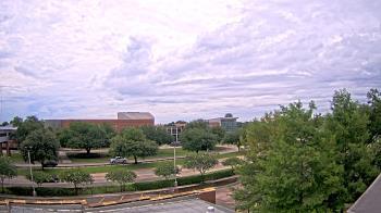 Weather camera view of Chalmette HS.