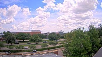 Weather camera view of Chalmette HS.