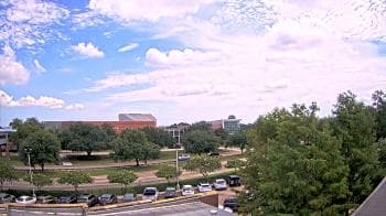 Weather camera view of Chalmette HS.