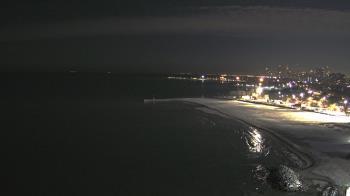 Weather camera view of Edgewater Beach.