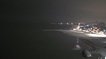 Weather camera view of Edgewater Beach.