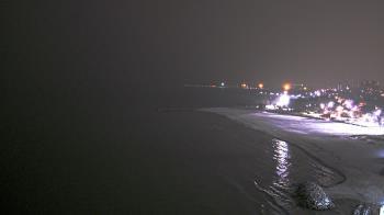 Weather camera view of Edgewater Beach.