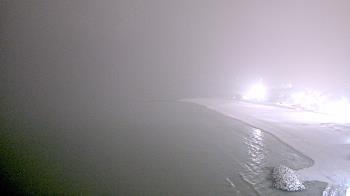 Weather camera view of Edgewater Beach.
