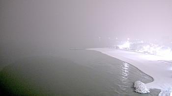 Weather camera view of Edgewater Beach.