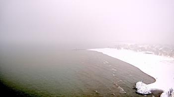 Weather camera view of Edgewater Beach.