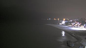 Weather camera view of Edgewater Beach.