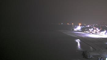 Weather camera view of Edgewater Beach.