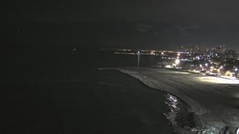 Weather camera view of Edgewater Beach.