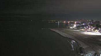 Weather camera view of Edgewater Beach.