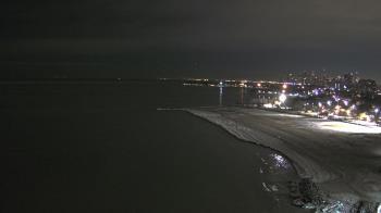 Weather camera view of Edgewater Beach.