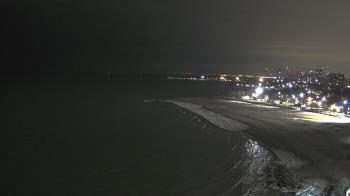 Weather camera view of Edgewater Beach.