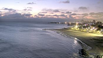 Weather camera view of Edgewater Beach.