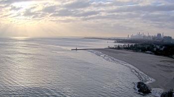 Weather camera view of Edgewater Beach.