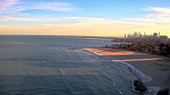 Weather camera view of Edgewater Beach.