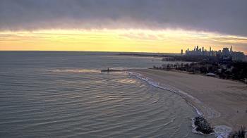 Weather camera view of Edgewater Beach.