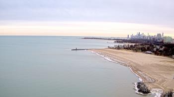 Weather camera view of Edgewater Beach.