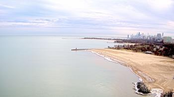 Weather camera view of Edgewater Beach.