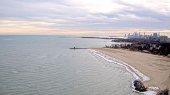 Weather camera view of Edgewater Beach.