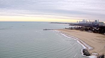 Weather camera view of Edgewater Beach.