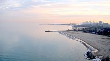 Weather camera view of Edgewater Beach.