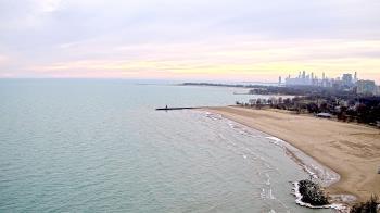 Weather camera view of Edgewater Beach.