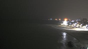 Weather camera view of Edgewater Beach.