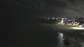 Weather camera view of Edgewater Beach.