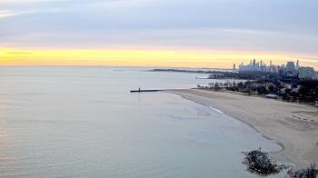 Weather camera view of Edgewater Beach.
