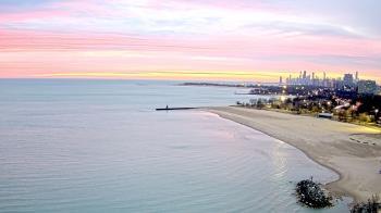 Weather camera view of Edgewater Beach.
