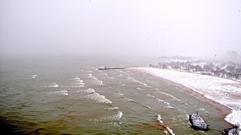 Weather camera view of Edgewater Beach.