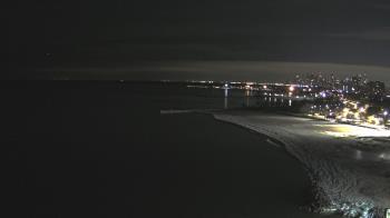 Weather camera view of Edgewater Beach.
