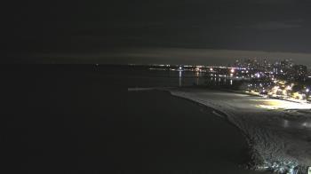 Weather camera view of Edgewater Beach.