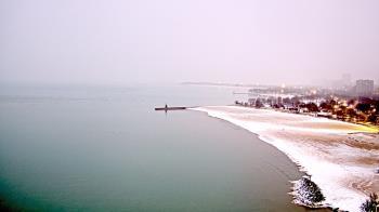 Weather camera view of Edgewater Beach.