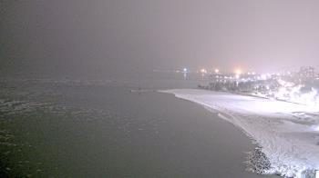 Weather camera view of Edgewater Beach.