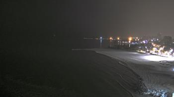 Weather camera view of Edgewater Beach.