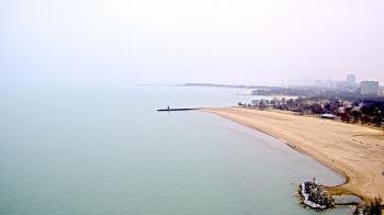Weather camera view of Edgewater Beach.