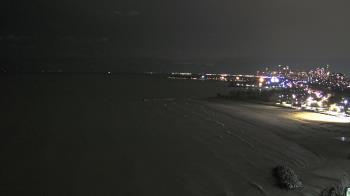 Weather camera view of Edgewater Beach.