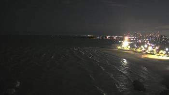 Weather camera view of Edgewater Beach.