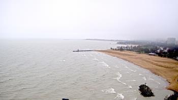 Weather camera view of Edgewater Beach.