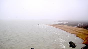 Weather camera view of Edgewater Beach.