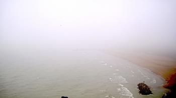 Weather camera view of Edgewater Beach.