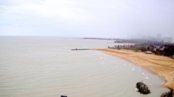 Weather camera view of Edgewater Beach.