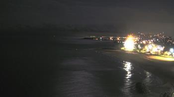 Weather camera view of Edgewater Beach.