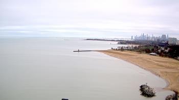 Weather camera view of Edgewater Beach.