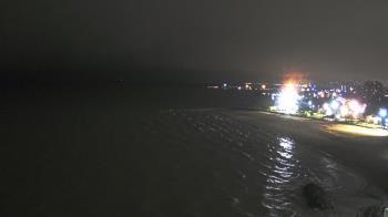 Weather camera view of Edgewater Beach.