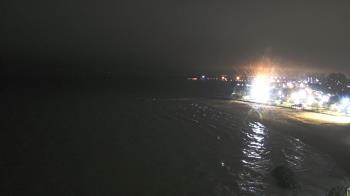 Weather camera view of Edgewater Beach.