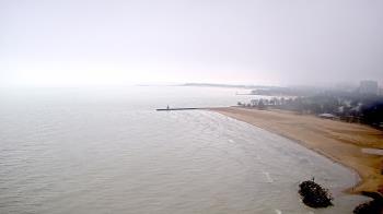 Weather camera view of Edgewater Beach.